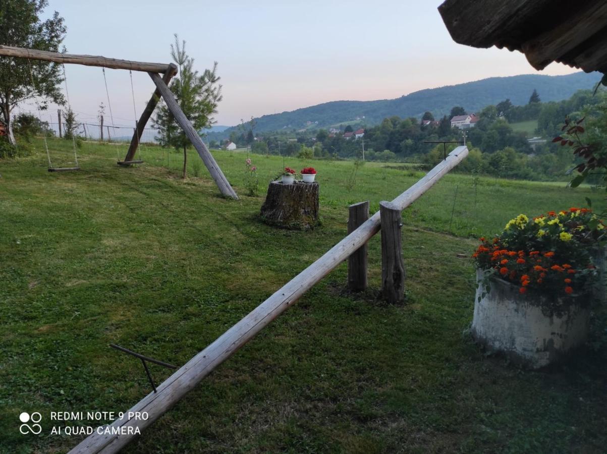 Apartman Jakov Rakovica Exteriör bild