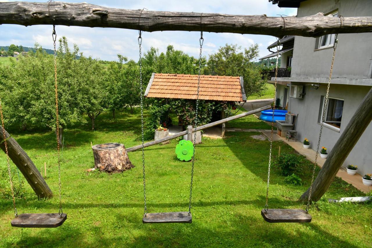 Apartman Jakov Rakovica Exteriör bild