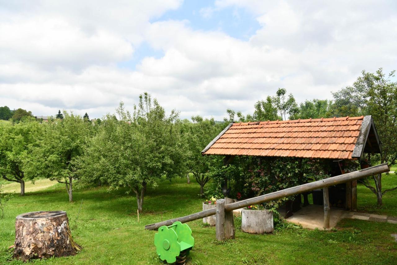 Apartman Jakov Rakovica Exteriör bild