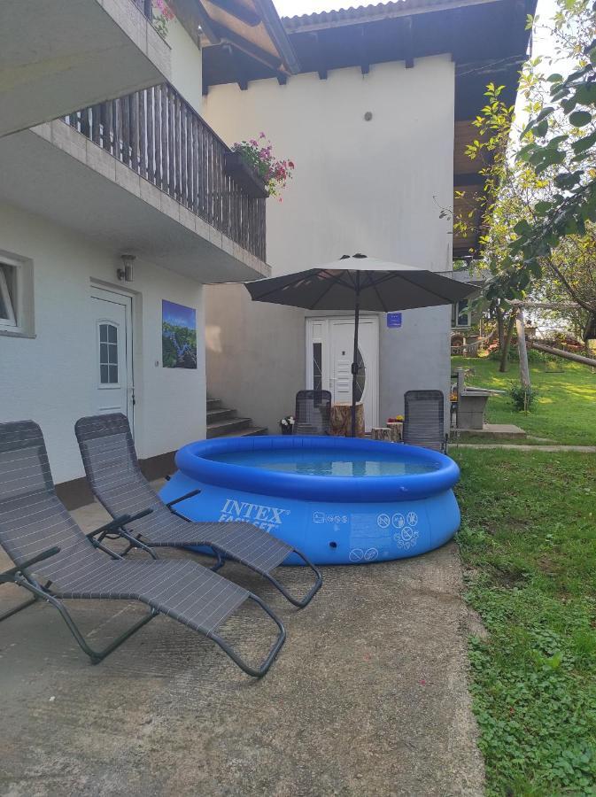 Apartman Jakov Rakovica Exteriör bild